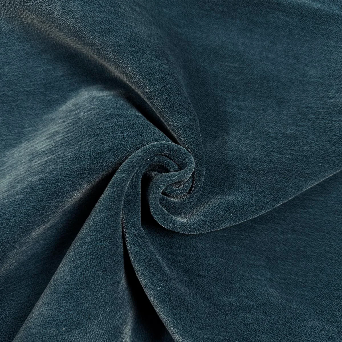 12136 | Lavishe Turquiose - Mag Fabric