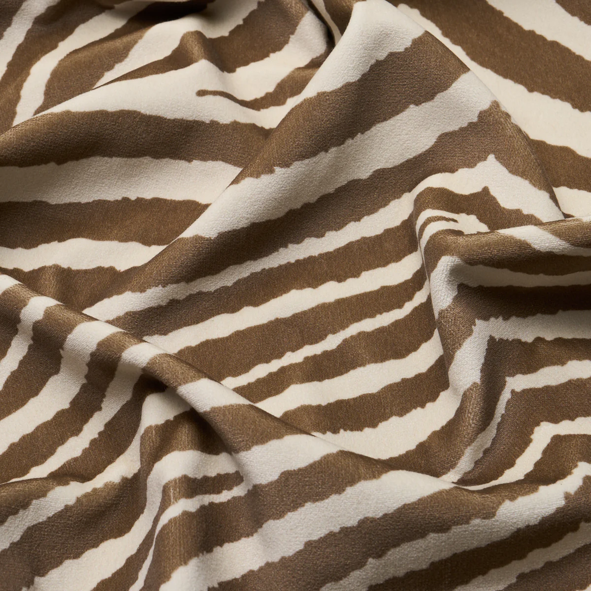 182441 | Blixen Velvet, Safari - Schumacher Fabric - Image 5