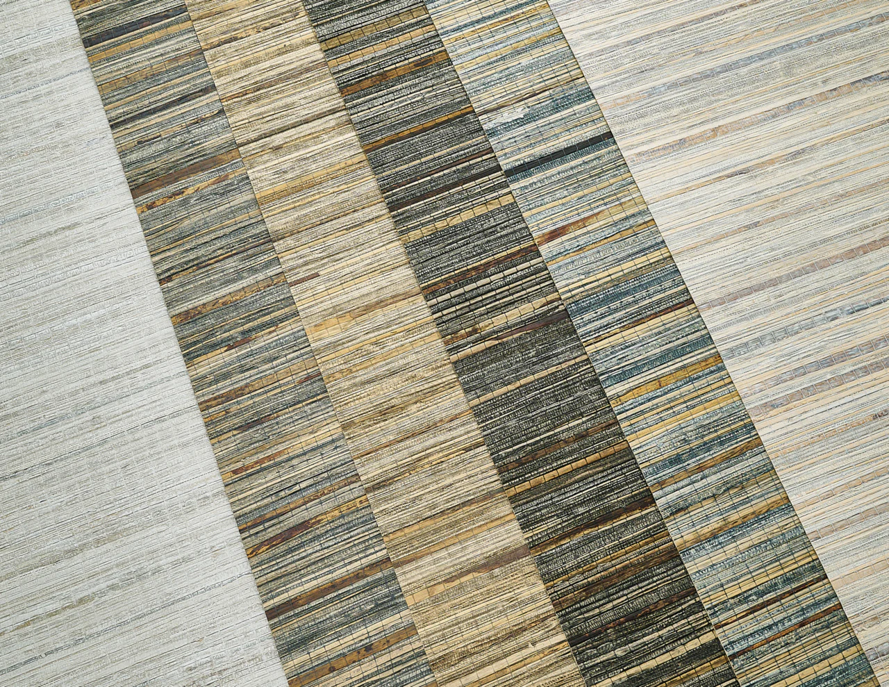 32005 | Bungalow Bark, Cerulean Drift - Phillip Jeffries Wallpaper - Image 2