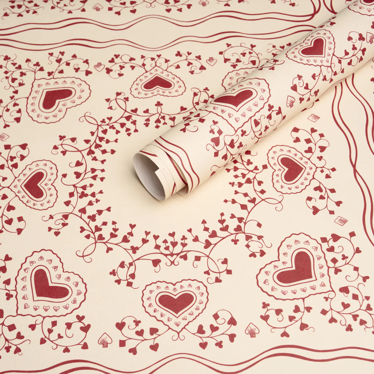 5017861 | Garden Of Hearts, Red - Schumacher Wallpaper - Image 5