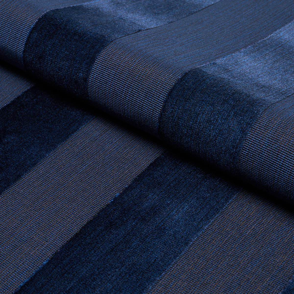 84872 | Cunard Strié Velvet, Sapphire - Schumacher Fabric - Image 4
