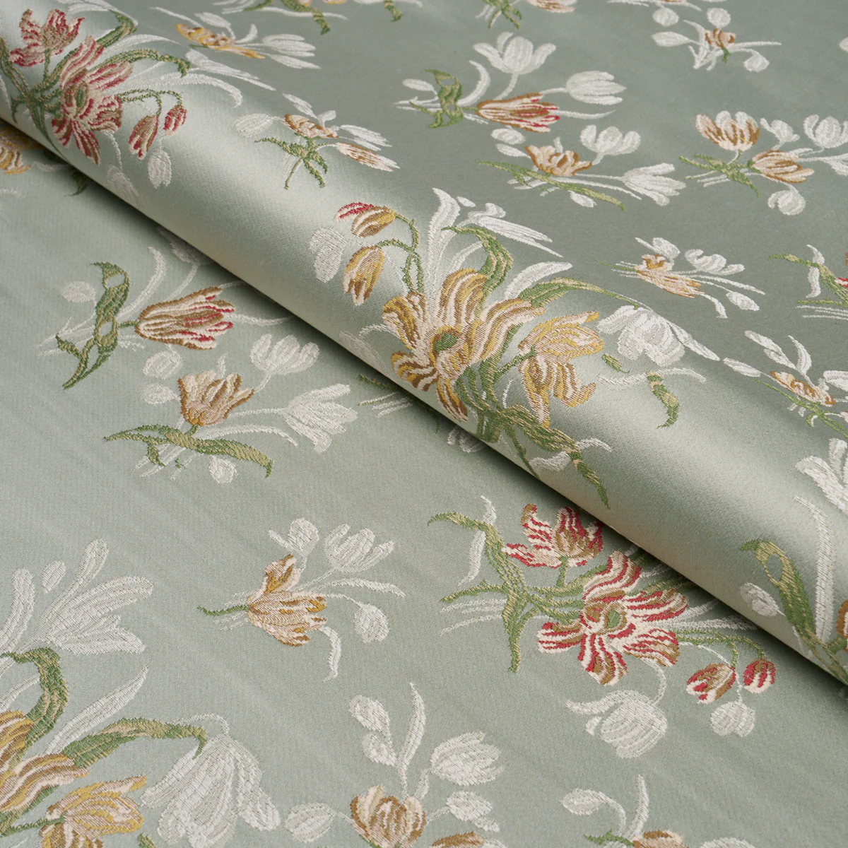 85821 | Spitalfields Bouquet, Robin'S Egg - Schumacher Fabric - Image 4