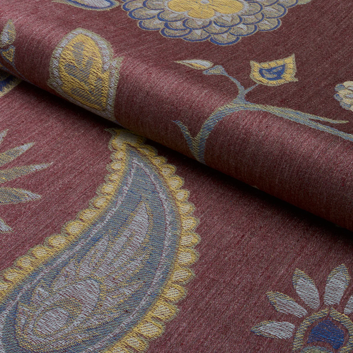 86151 | Fiammetta Jacquard, Rosa - Schumacher Fabric - Image 4