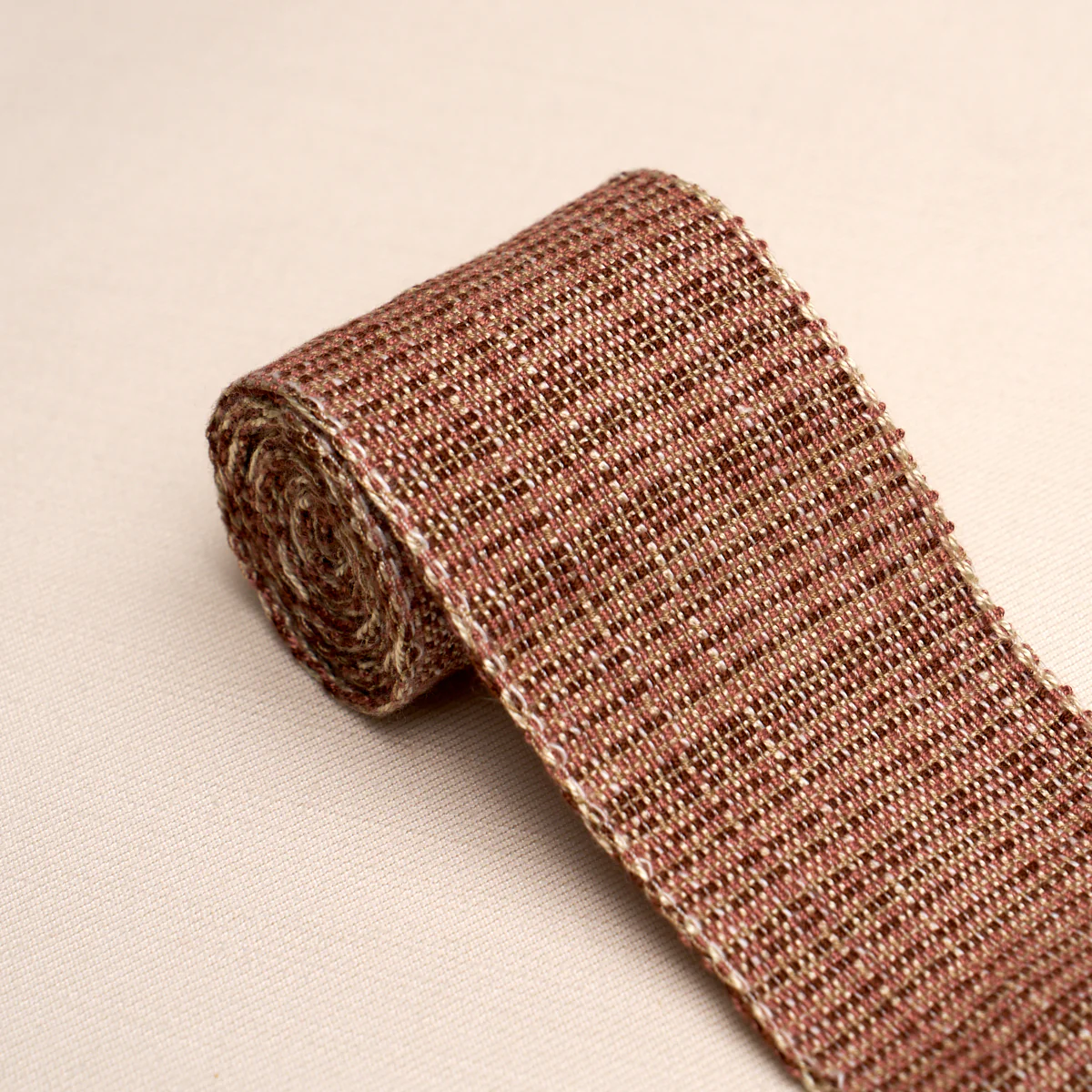 86192 | Tweed Tape Medium, Brown - Schumacher Trim - Image 3