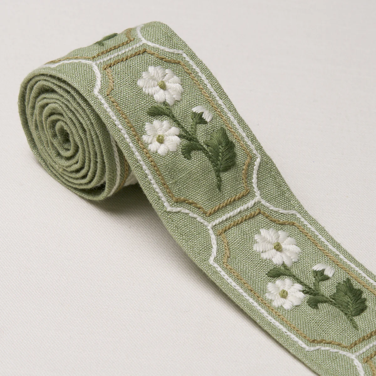 86302 | Jolie Hand Embroidered Tape, Green - Schumacher Trim - Image 3