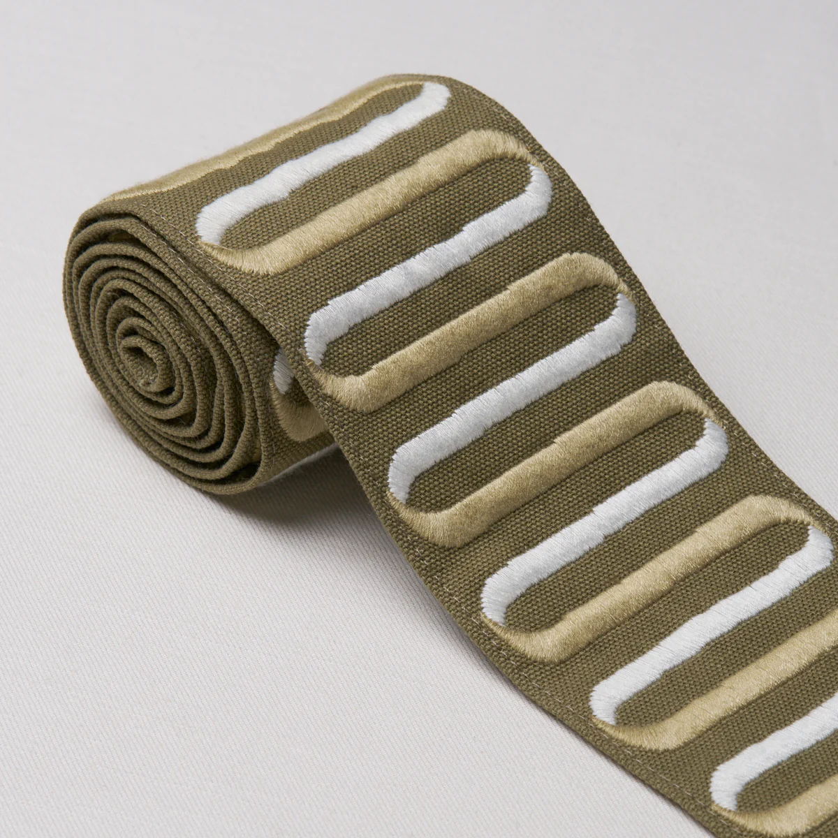 86340 | Ribbon Tape, Olive - Schumacher Trim - Image 3