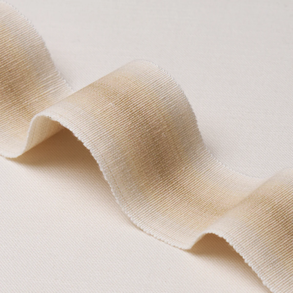 86351 | Sunset Tape Narrow, Ivory - Schumacher Trim - Image 3