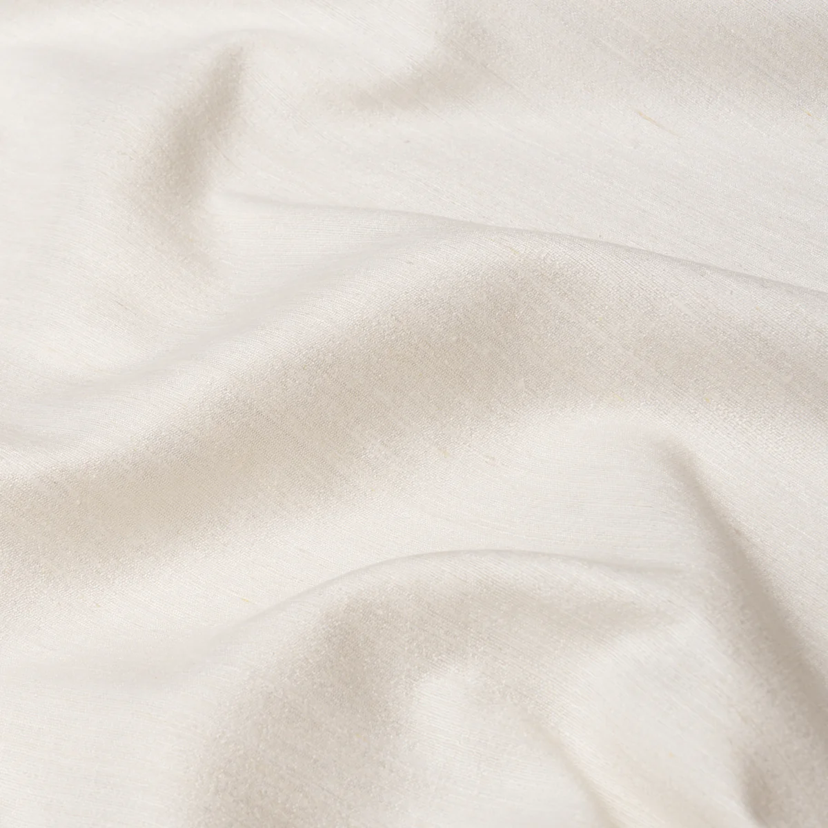 87220 | Masara Handwoven Silk, White - Schumacher Fabric - Image 3