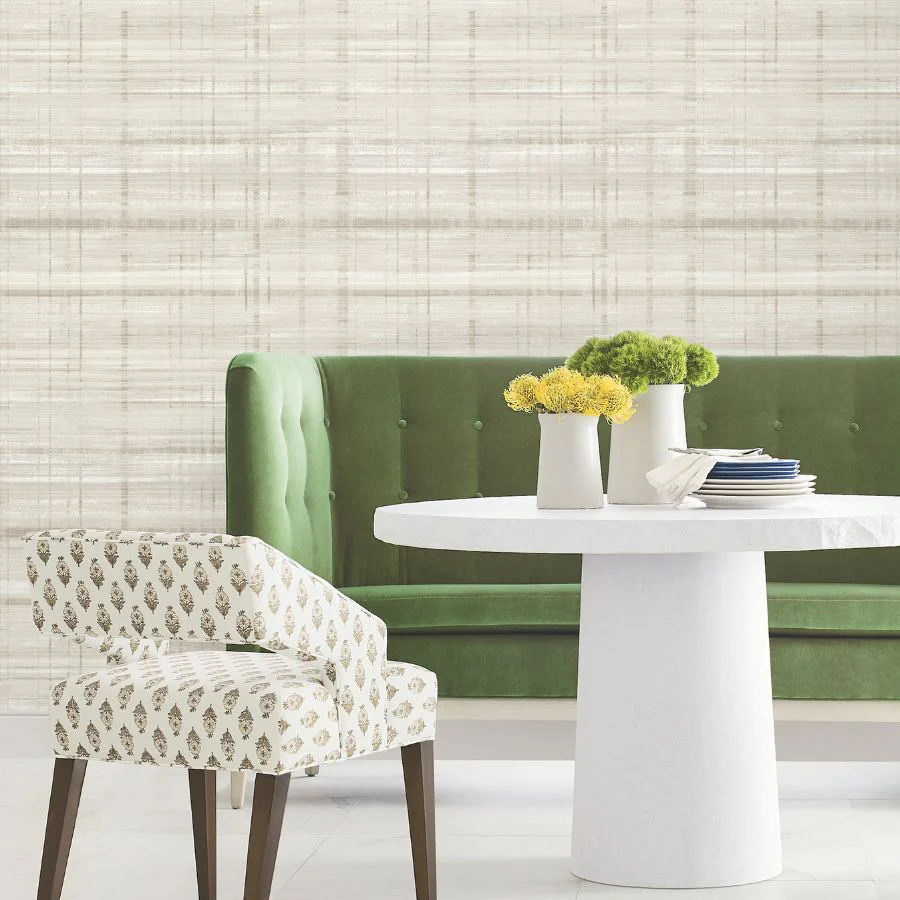 Ll3247 | Layered Luxe, Vanishing Point - Antonina Vella Wallpaper - Image 3