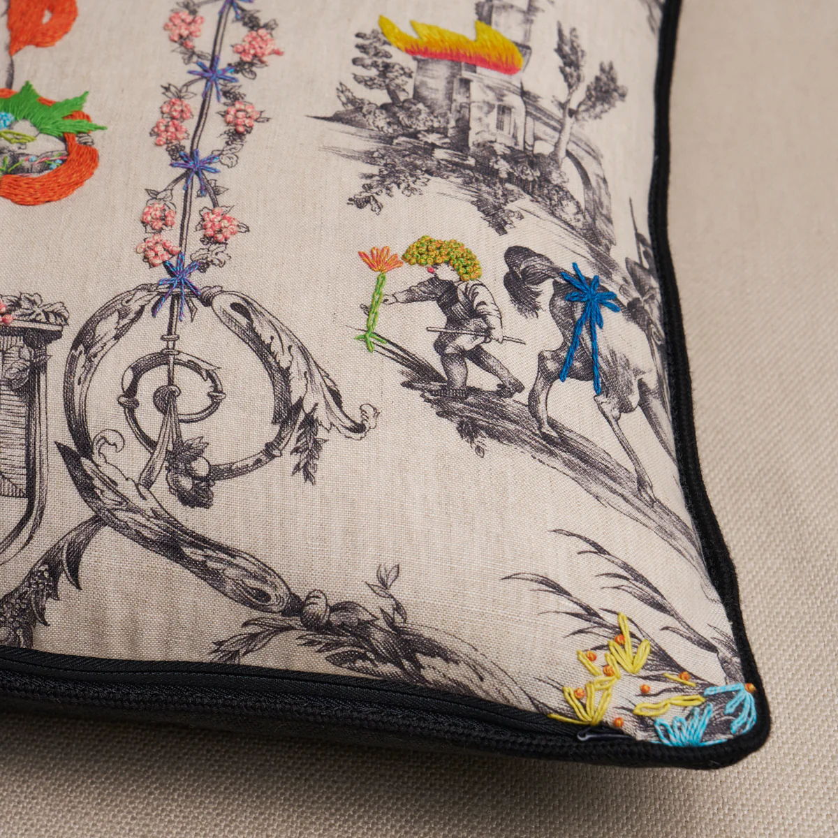 So8452004 | La Liberté Americaine Pillow, Multiverse - Schumacher Pillows - Image 5